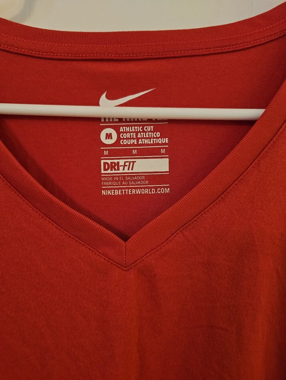 Nike Women's Burnt Orange V-Neck Short Sleeve Work Out Tee